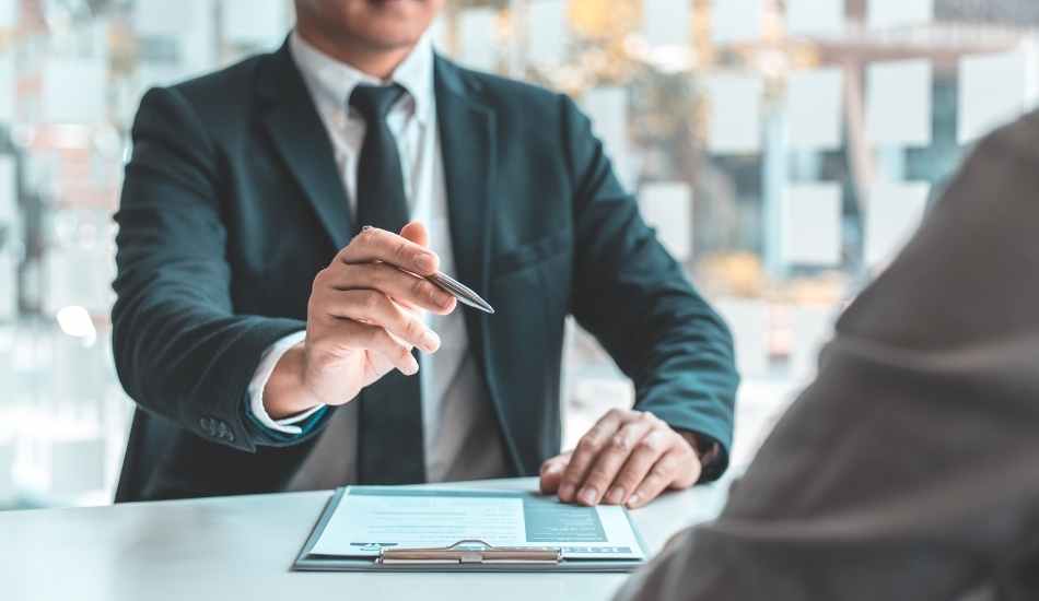 Estructura que debe tener un currículum vitae para un camarero